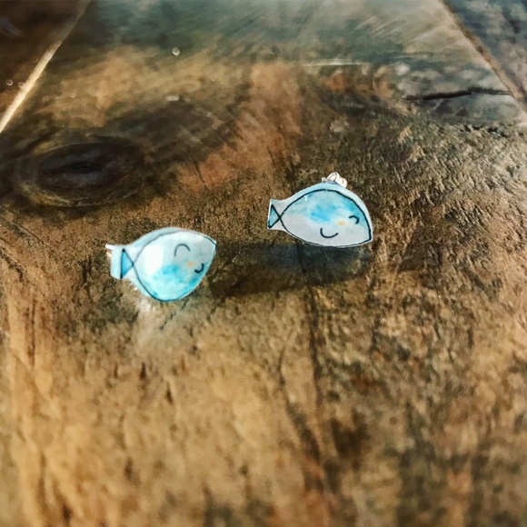 Matana Jewelry - Minimalist Blue Fish studs  silver earrings